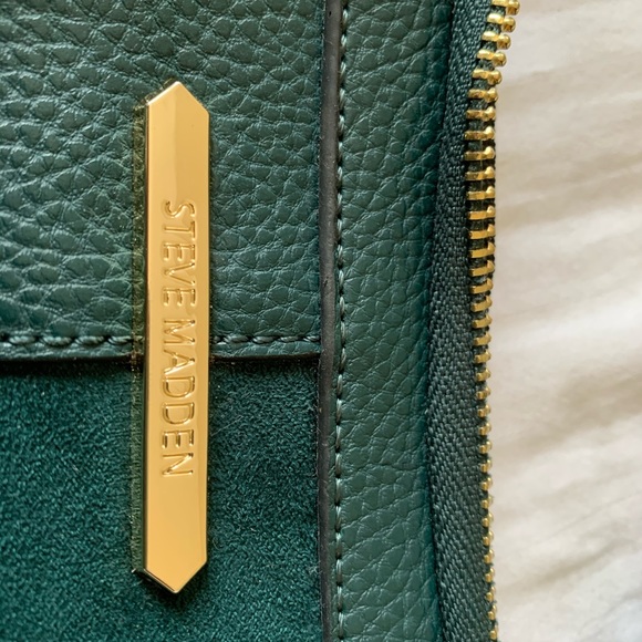 Steve Madden Purse - Picture 2 of 4
